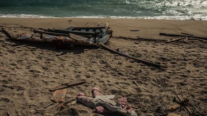 Más de una decena de niños estaban entre las víctimas del naufragio