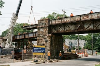 La MTA reemplazará tres puentes centenarios del LIRR en Long Island: dónde estarán las obras