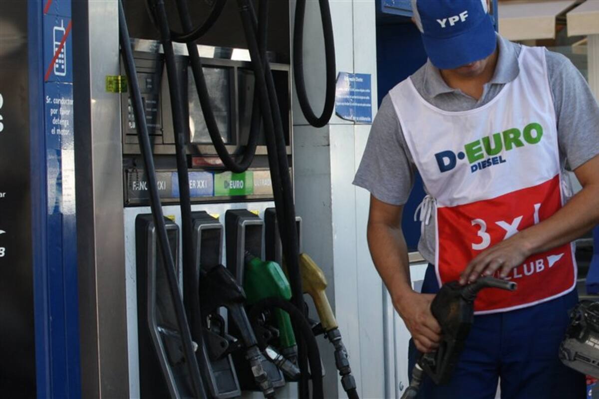 Más presión sobre los surtidores; las estaciones de servicio ya fueron avisadas por las petroleras
