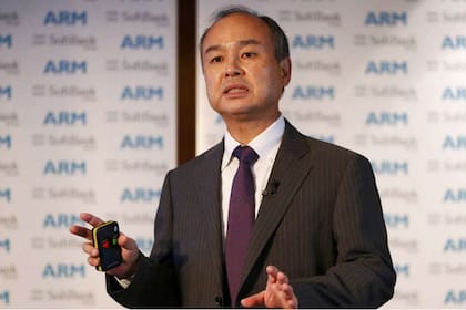 Masayoshi Son preside SoftBank, la compañía que tiene US$5000 millones disponibles para emprendimientos y startups en América Latina