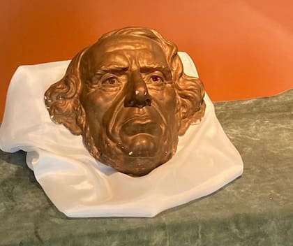 Máscara mortuoria de Vélez Sarsfield