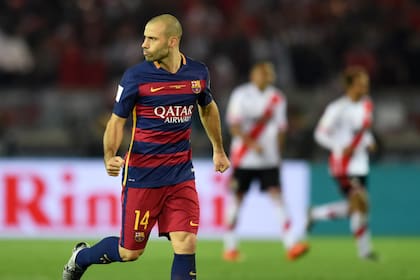 Mascherano, con Barcelona, venció a River en la final del Mundial de Clubes de 2015
