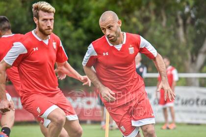 Mascherano, otra vez en el fútbol argentino