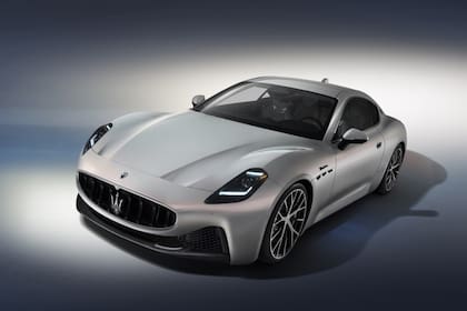 Maserati GranTurismo
La nueva generación del icónico modelo de la firma italiana viene en tres variantes, una de ellas eléctrica.