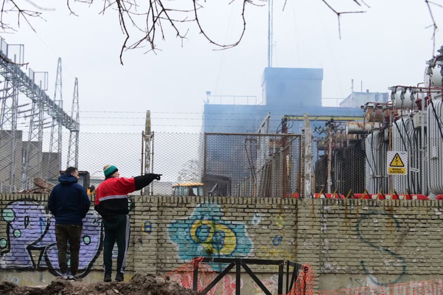 Masivo apagón luz en La Plata, Tolosa y Gonnet por un incendio en una estación transformadora de energía Masivo apagón luz en La Plata, Tolosa y Gonnet por un incendio en una estación transformadora de energía