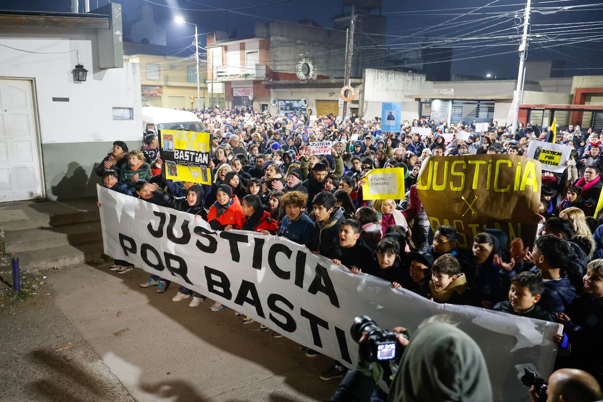 Masivo reclamo de justicia en Wilde