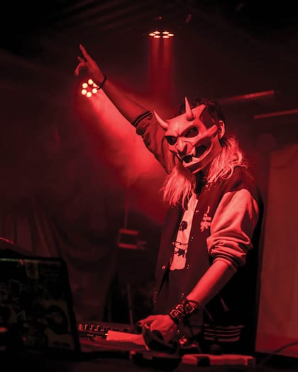 Masked en acción