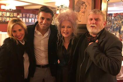 Masri, Bossi, Cyndi Lauper y Pashkus