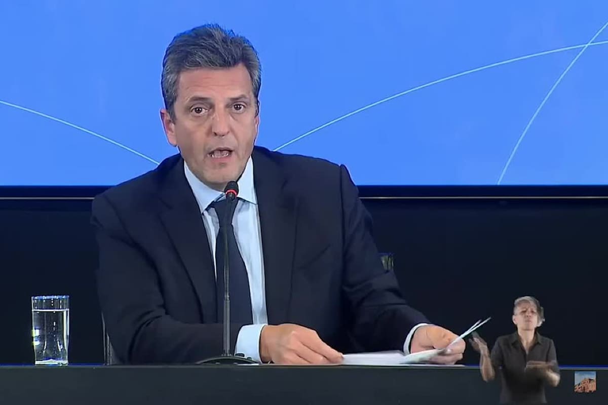 Massa anuncia las medidas económicas, en su primera conferencia de prensa como ministro