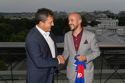 Massa junto a Juan González, en su visita a Estados Unidos en 2021, cuando estaba en Diputados.
