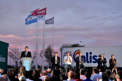 Massa realizó anuncios desde Entre Ríos junto a Bordet.