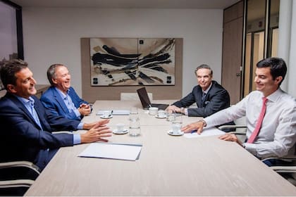 Massa, Schiaretti, Pichetto y Urtubey dieron el punto de partida para una alianza electoral; sumarían a gobernadores y definirían candidaturas con las PASO
