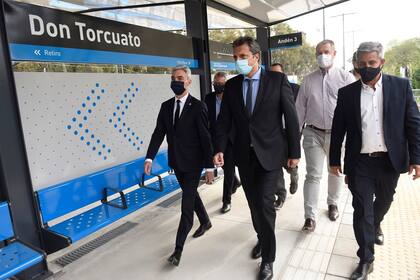 Massa y Meoni en estación de trenes de Don Torcuato