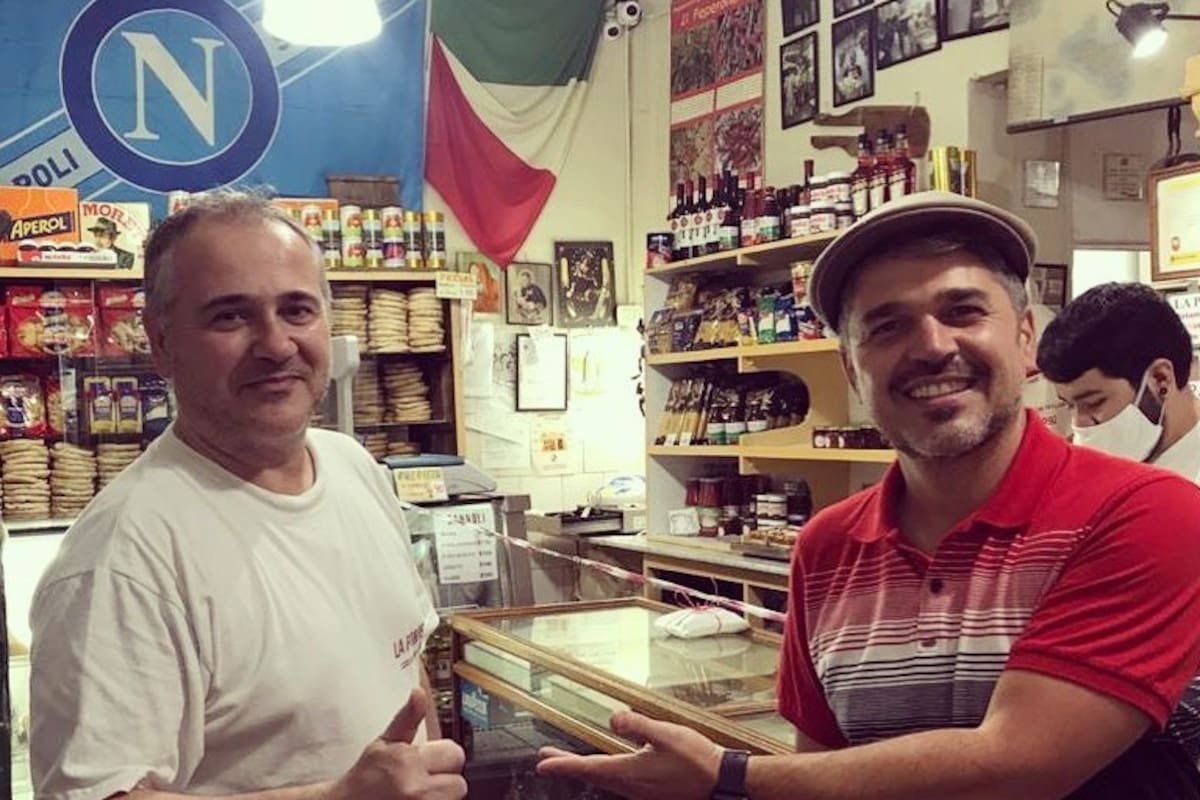 Massimo con el cocinero Juan Ferrara