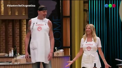 MasterChef Celebrity: Claudia Fontán le tiró onda a Hernán “El Loco” Montenegro - Fuente: Telefe