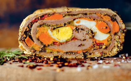 Matambre relleno. La receta de Gastón Riveira, de La Cabrera, en su libro Recetas Argentina de mi cocina.
