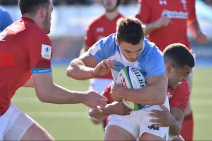 Mateo Carreras, de los Pumitas, contra Gales, en el estreno en el Mundial Juvenil Argentina 2019.
