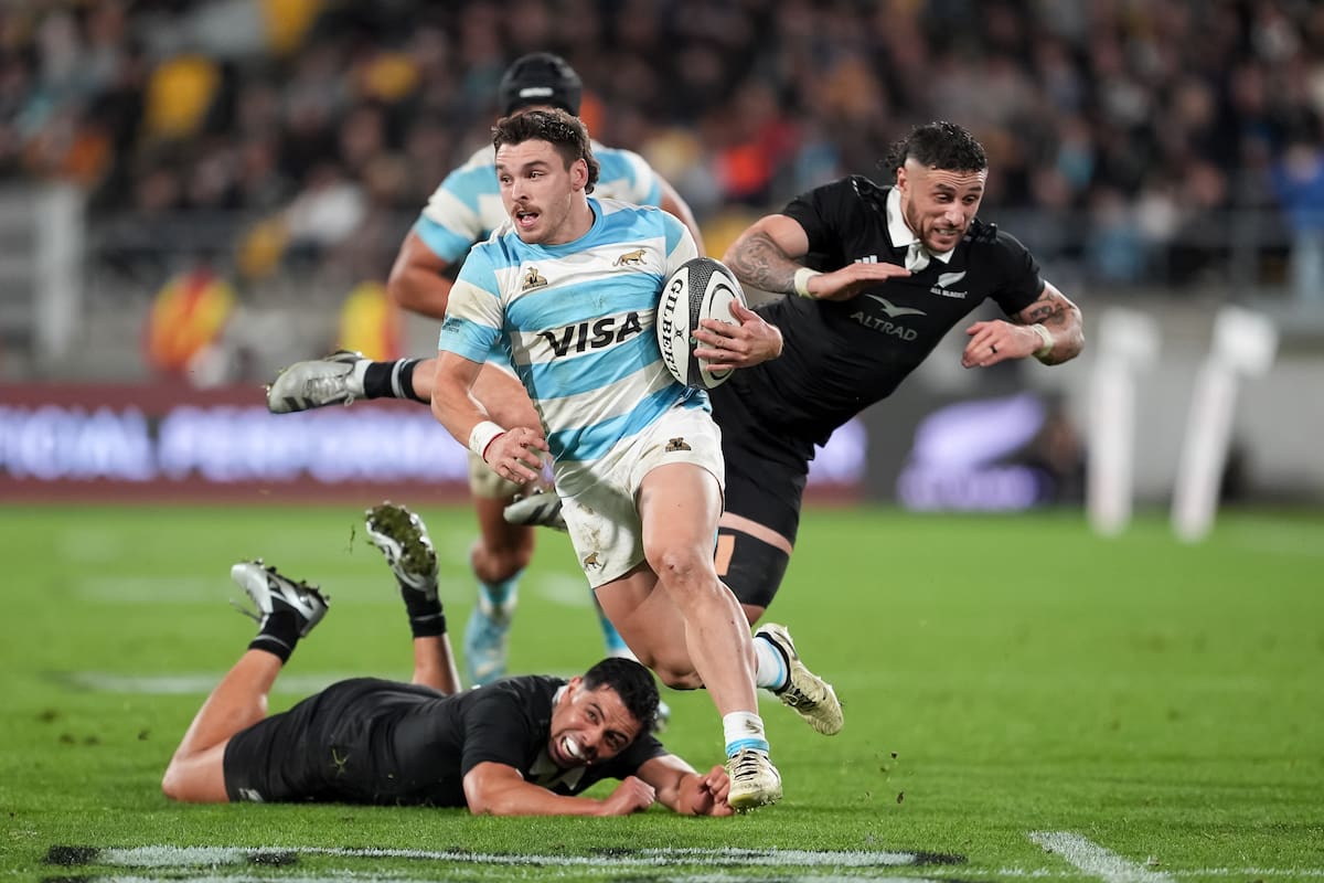 Mateo Carreras le hizo un gran try a Nueva Zelanda el año pasado en Mendoza; este sábado el wing tucumano volverá a cruzarse con All Blacks, por el Rugby Championship.