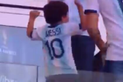 Mateo Messi en el Estadio Maracaná