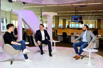 Mateo Salvatto (Asteroid Technologies y Háblalo), José Del Rio (LA NACION) y Augusto Salvatto (Panorama)