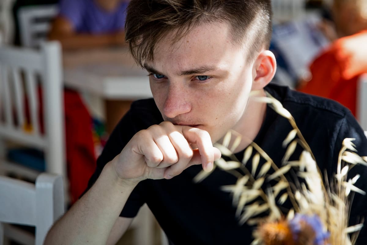 Mateo Salvatto en entrevista con La Nación en la playa de Pinamar, Provincia de Buenos Aires el 30 de Diciembre del 2020. Foto Tomas Cuesta