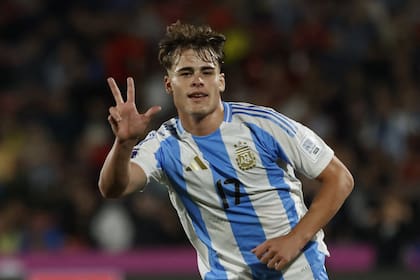 Mateo Silvetti convirtió el gol con el que la selección argentina venció a Colombia