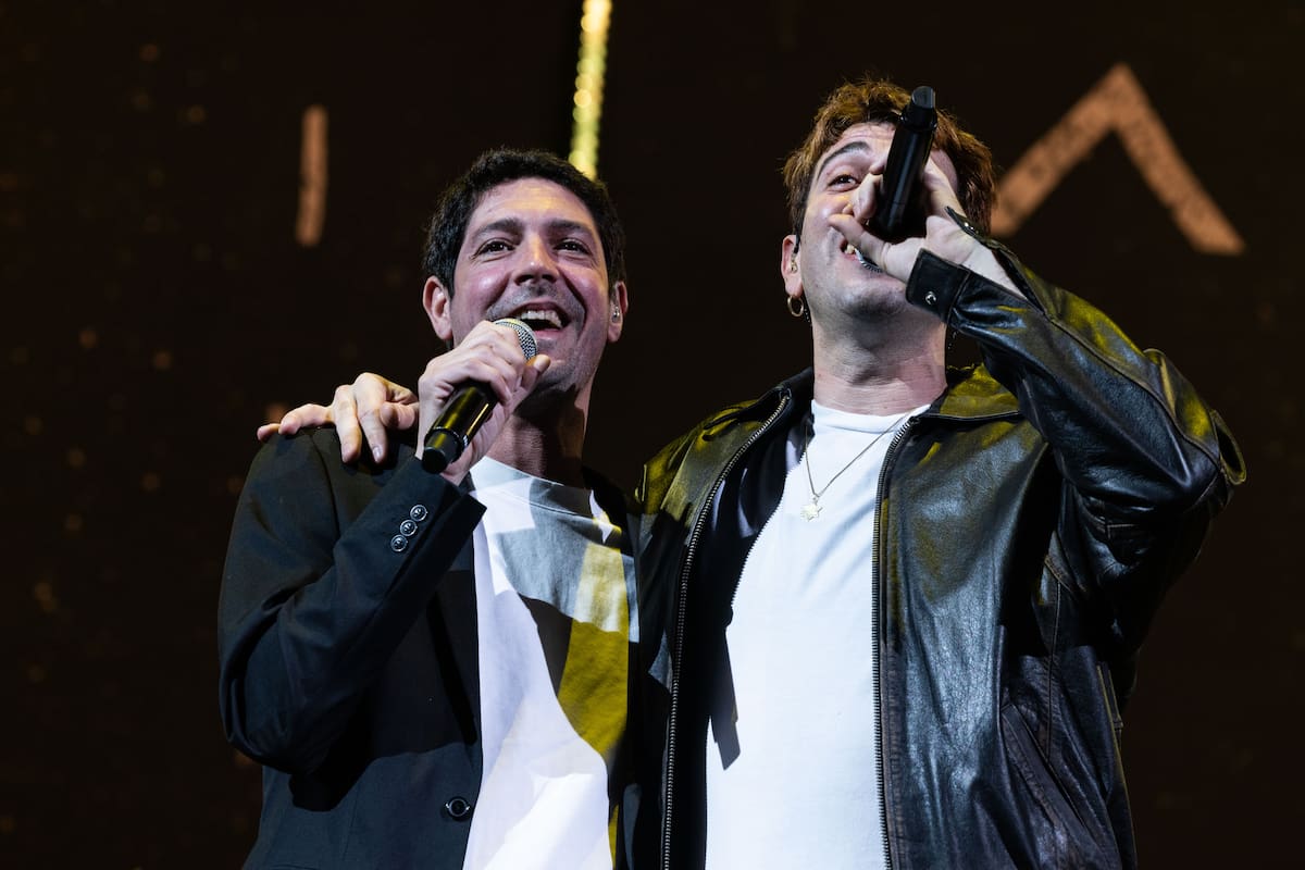 Mateo Sujatovich con Juan Kartún, el invitado en la noche del sábado