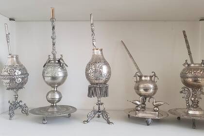 Mates de platería del siglo XIX