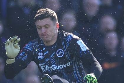 Mateta regresa al Crystal Palace semanas después de necesitar 25 puntos en la oreja