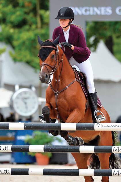 Mathilde también es una gran apasionada de la equitación, deporte que la llevó a participar en las mismas competencias que Charlotte Casiraghi.