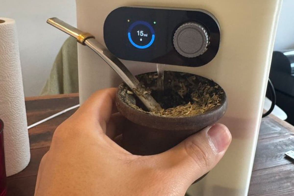 Mati, el cebador automático de mate que creó Nicolás Antuña y que se hizo viral en redes