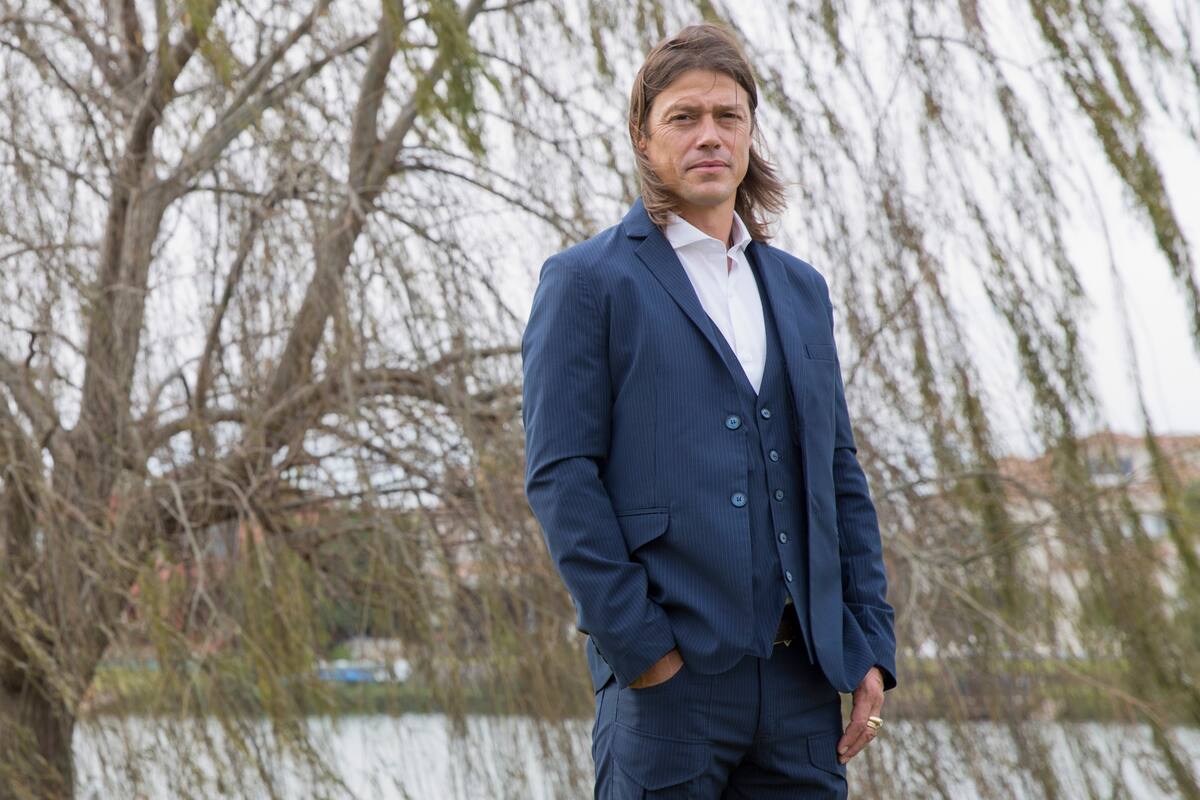 Matías Almeyda dio su visión del país