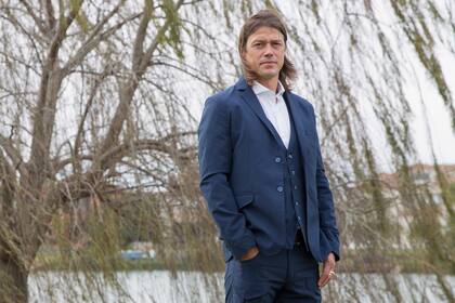 Matías Almeyda dio su visión del país