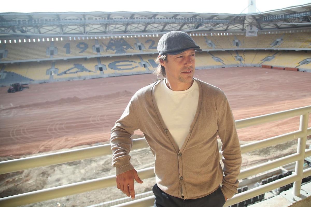 Matías Almeyda en Atenas, en el nuevo estadio del AEK, que se inaugurará en algunas semanas; la Superliga griega comenzó el fin de semana pasado y el 'Pelado' debutó con una victoria por 3-0