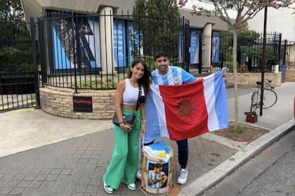 Matías junto a Antonela Roccuzzo en París (Foto Facebook Matias Agustin Rojas)