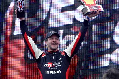 Matías Rossi logró su primera victoria en la temporada con Toyota y festejó después de varios años en el TC