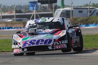 Turismo Carretera. Un misil en Rosario: Rossi marcó el récord y se ilusiona