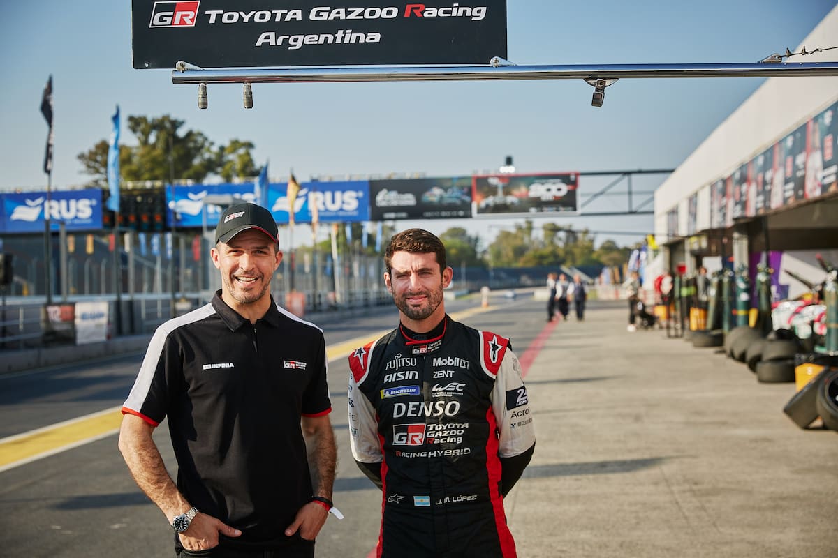 Matías Rossi y José María "Pechito" López son uno de los binomios de Toyota Gazoo Racing para los 200 Kilómetros de TC2000 en Buenos Aires; entre ambos acumulan ocho cetros en la categoría, pero nunca vencieron juntos en la tradicional carrera del automovilismo argentino.
