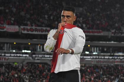 Matías Suárez convirtió tras seis meses un gol y batalla contra su lesión; entraría en Rosario