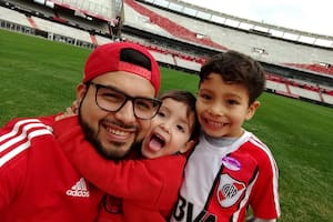 Desde los 11 superó tres trasplantes de hígado y volvió para abrazar a sus hijos