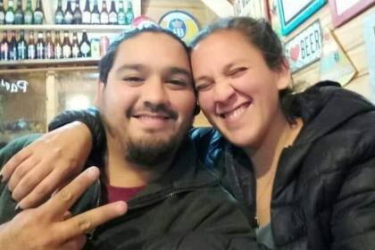 Matías y Luciana fueron al Cosquín Rock y hace diez no tienen comunicación con su familia