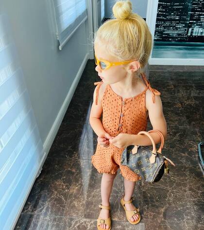 Matilda, la hija de Luciana Salazar, es muy popular en las redes sociales
