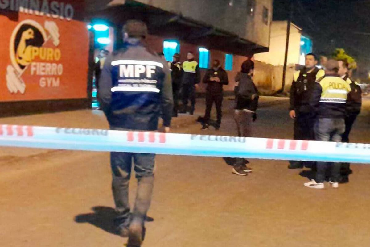 Mató a tiros a su expareja en un gimnasio y se suicidó