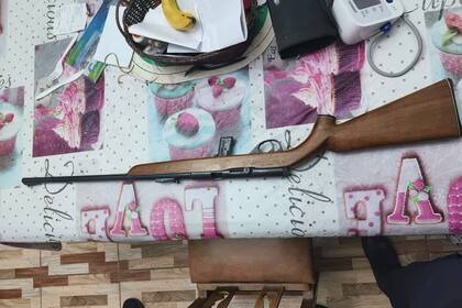 Mató a un ladrón con una carabina tras un intento de robo en su casa.