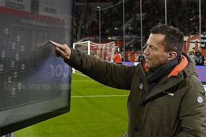 Matthäus, analista desde el mismo campo de juego: "Ojalá que un club de Alemania pueda ganar este año la Champions, es mi deseo. Y sin dudas que Bayern Múnich es uno de los principales favoritos para consagrarse"