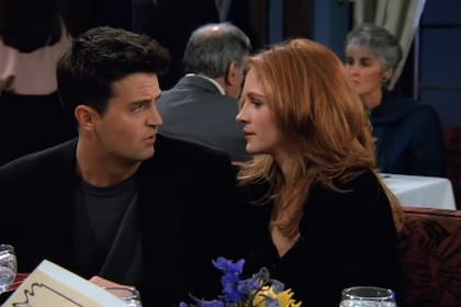 Matthew Perry y Julia Roberts vivieron un corto pero intenso romance