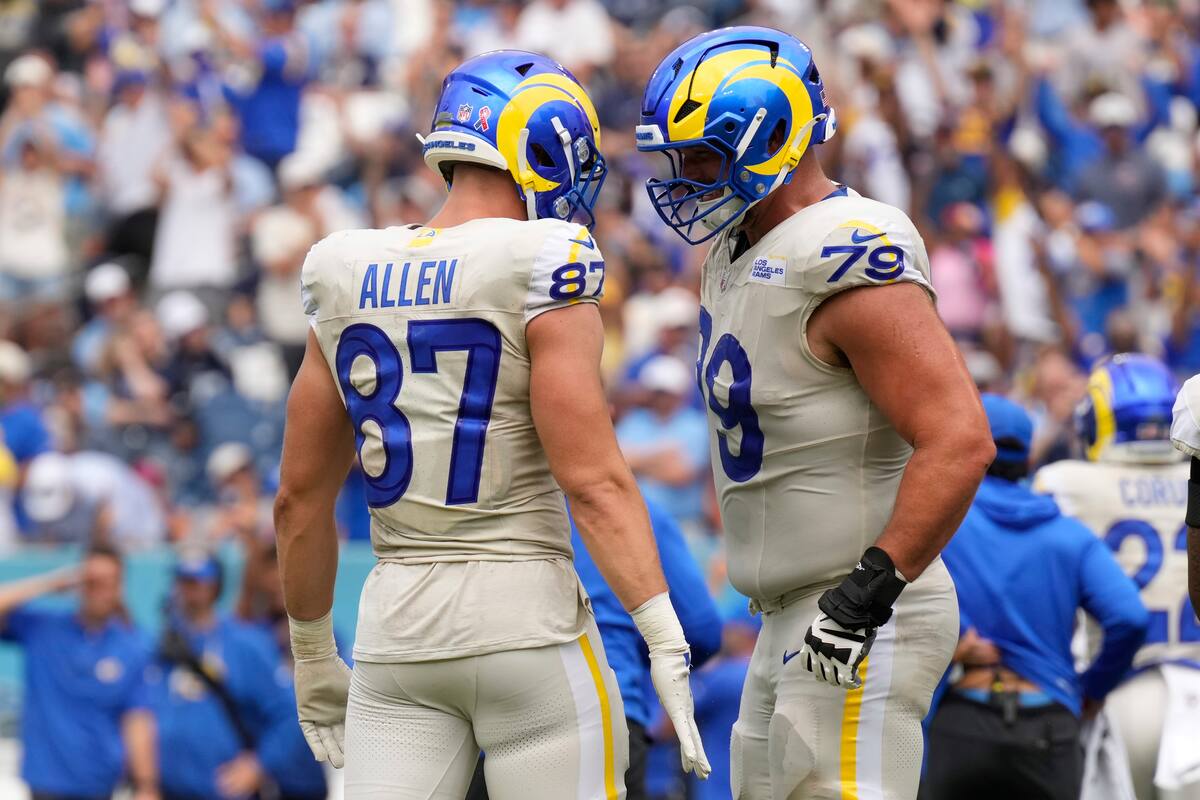 Matthew Stafford lanza dos TDs y Rams arruinan el debut en casa de los Titans y Cam Ward