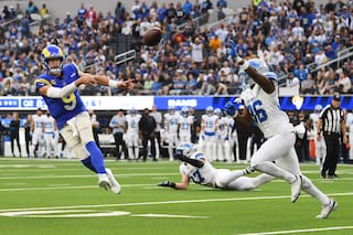 Matthew Stafford lidera a los Rams a una victoria 41-34 sobre los Lions y asegura pase a playoffs