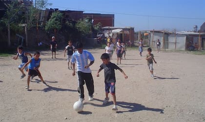 Además de entrenar tres veces por semana, participan de diferentes torneos