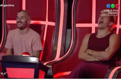 Mau y Ricky se tentaron en las batallas de La Voz y Lali los mandó al frente: "Escuché el ruido de un gas"